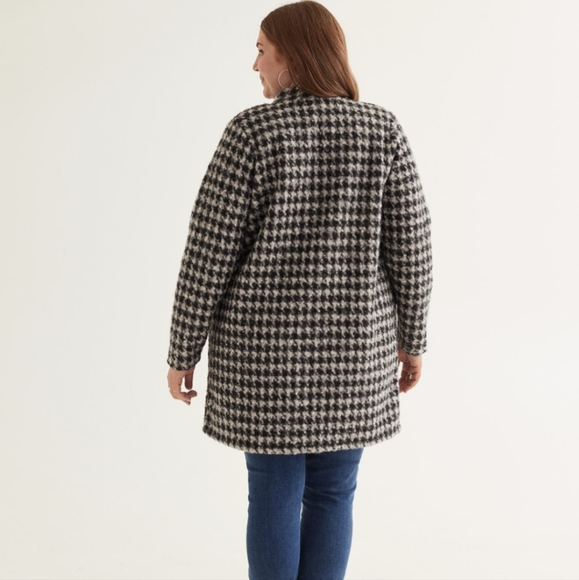 Textured Coatigan with Pockets, Black and White - Picture 5 of 8